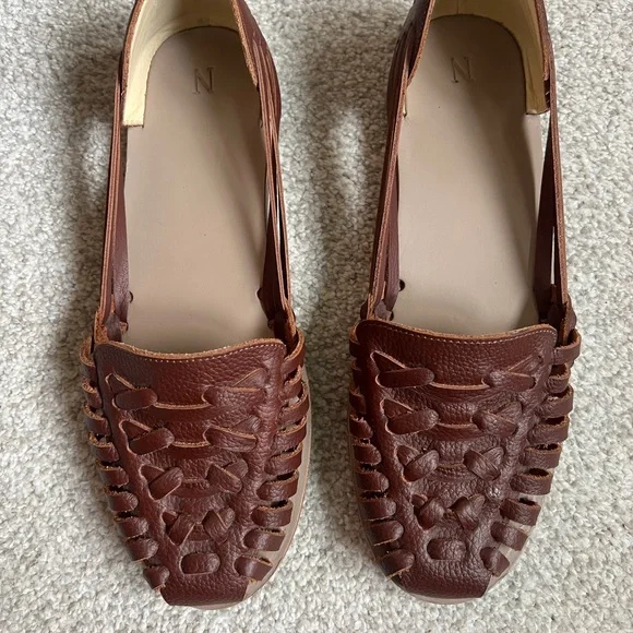 Nisolo leather huarache brandy sandals size 9 - Picture 3 of 4